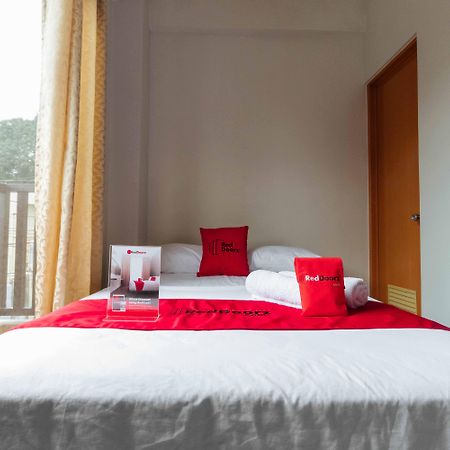 Reddoorz Near Naia Terminal 1 Hotell Paranaque City Eksteriør bilde