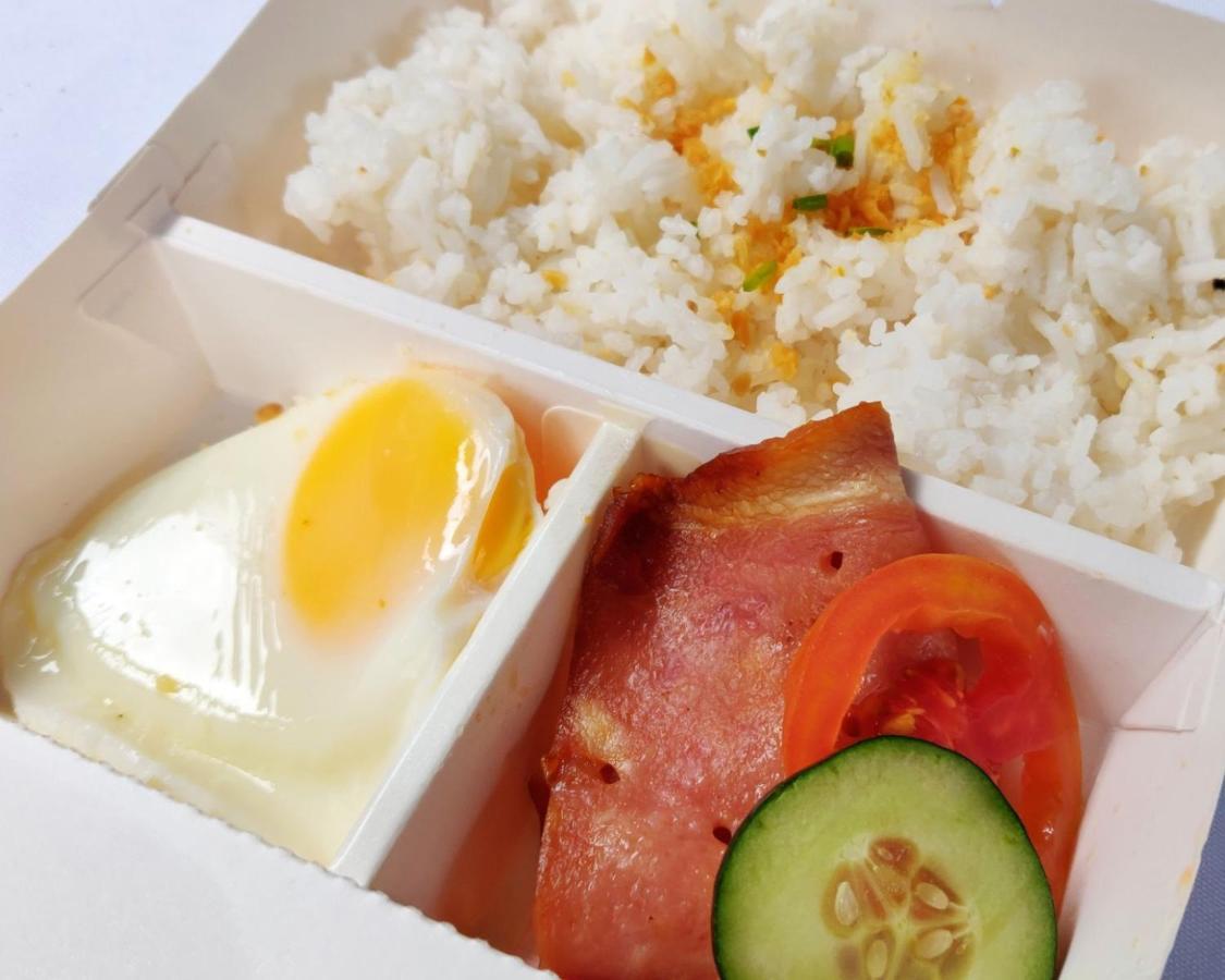 Reddoorz Near Naia Terminal 1 Hotell Paranaque City Eksteriør bilde