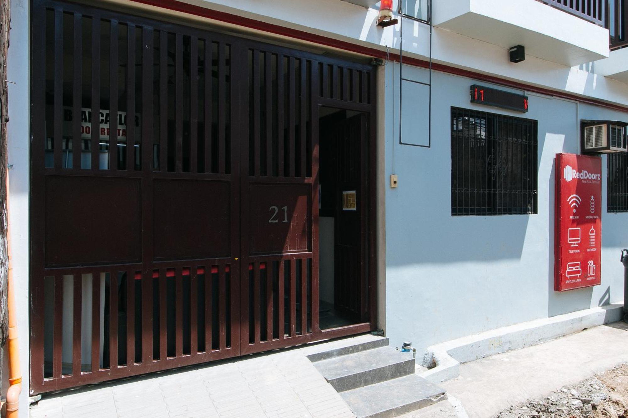 Reddoorz Near Naia Terminal 1 Hotell Paranaque City Eksteriør bilde
